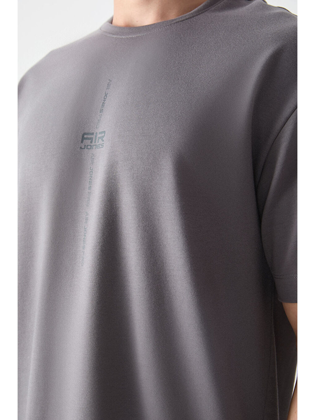 Koyu Gri Pamuklu Kalın Yumuşak Dokulu Oversize Fit Baskılı Erkek Tişört - 88373-2