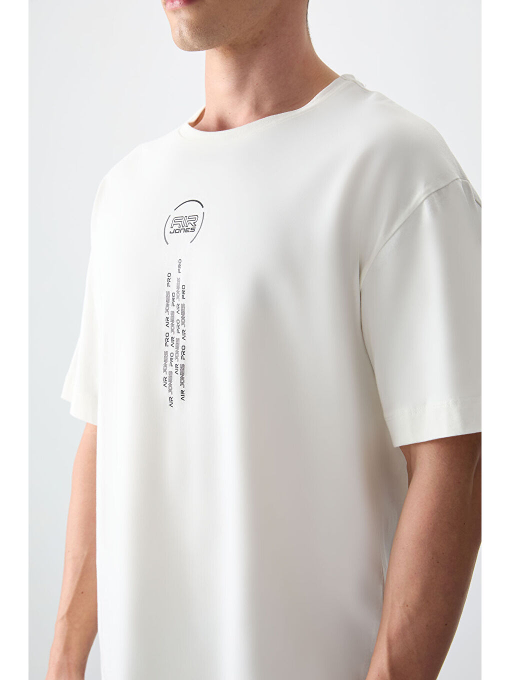 Ekru %100 Pamuk Kalın Yumuşak Dokulu Oversize Fit Baskılı Erkek Tişört - 88355-2