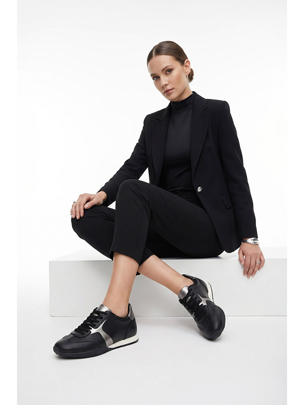 Siyah Kadın SİYAH Lastik Bağcıklı Hakiki Deri Sneaker-2
