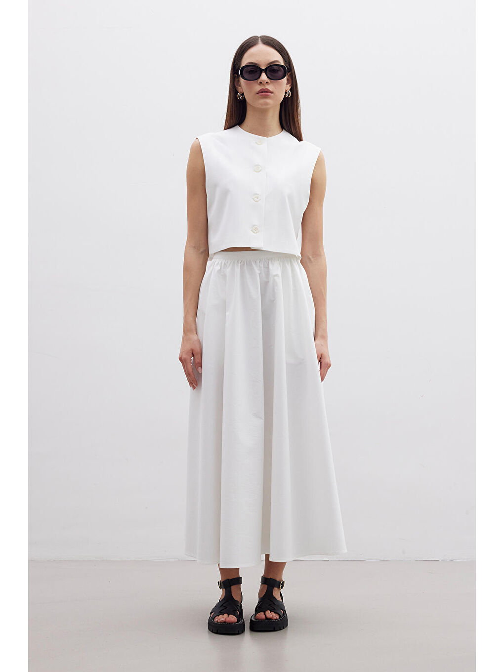 Önden Düğmeli Kısa Yelek Ekru-3