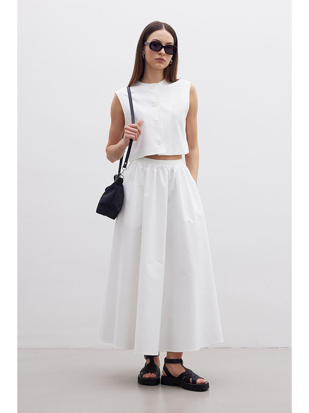 Önden Düğmeli Kısa Yelek Ekru-6