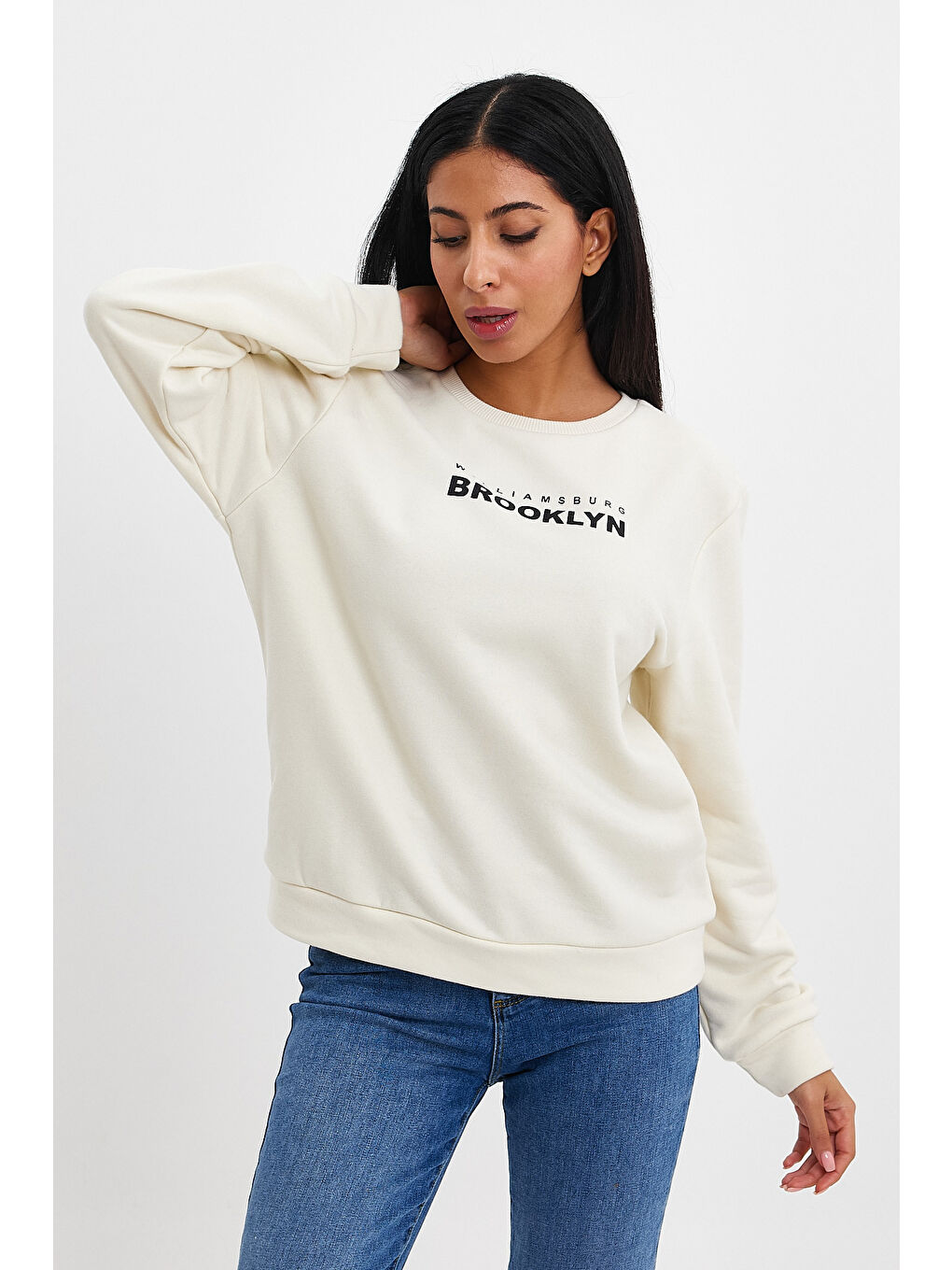Ekru Kadın Bisiklet Yaka Rahat Kalıp 3 iplik Kalın Brooklyn Baskılı Sweatshirt SPR24swk29-4