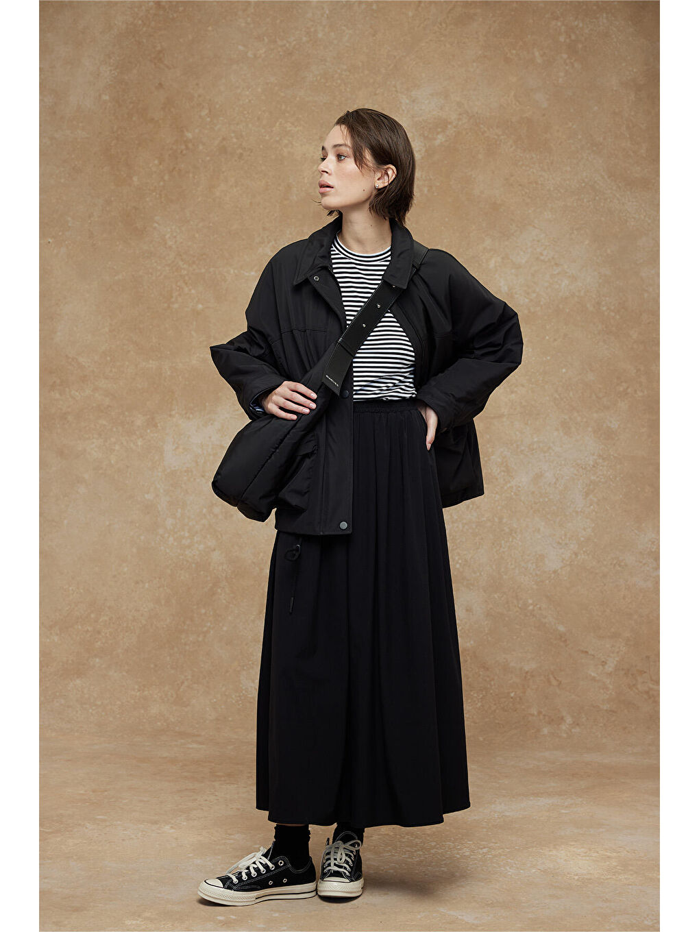 Bol Kesim Rahat Etek Siyah-3