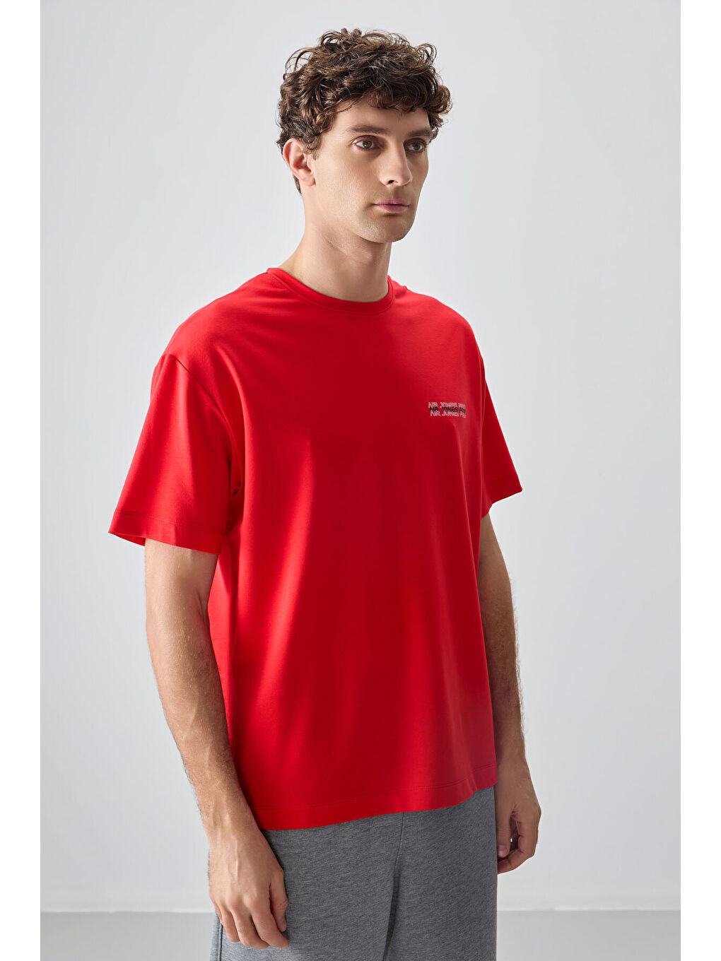 Kırmızı Pamuklu Kalın Yumuşak Dokulu Oversize Fit Baskılı Erkek Tişört - 88375-3