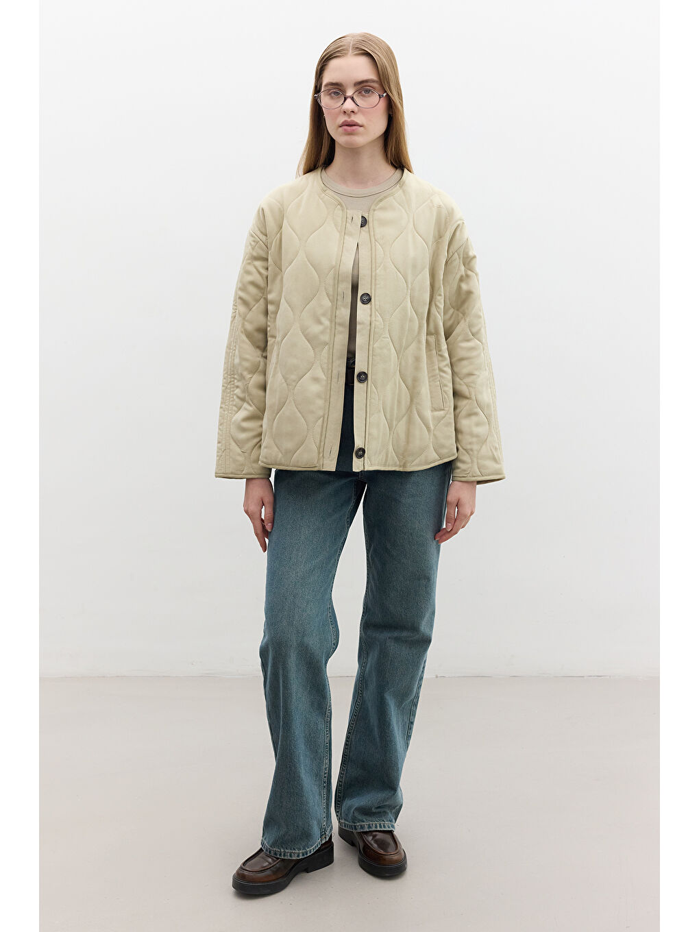 Bej Düğmeli Kısa Kapitone Mont Kum-3