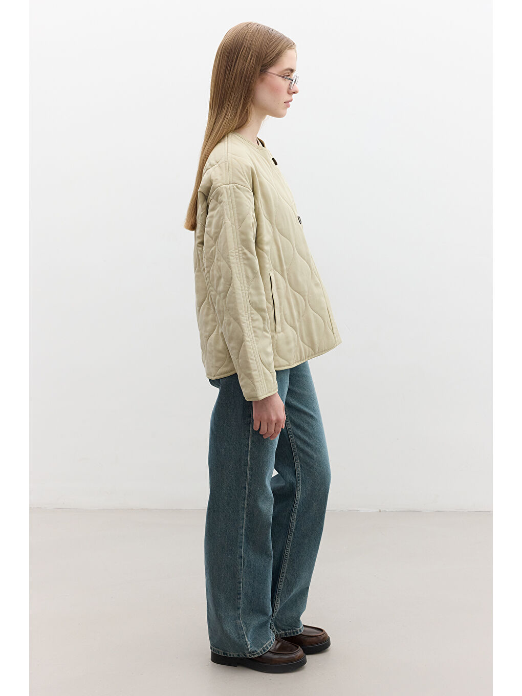 Bej Düğmeli Kısa Kapitone Mont Kum-5