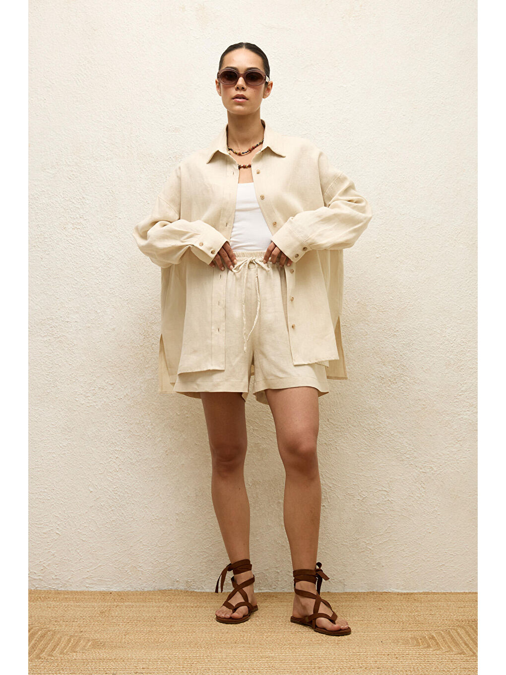 Keten Rahat Şort Bej