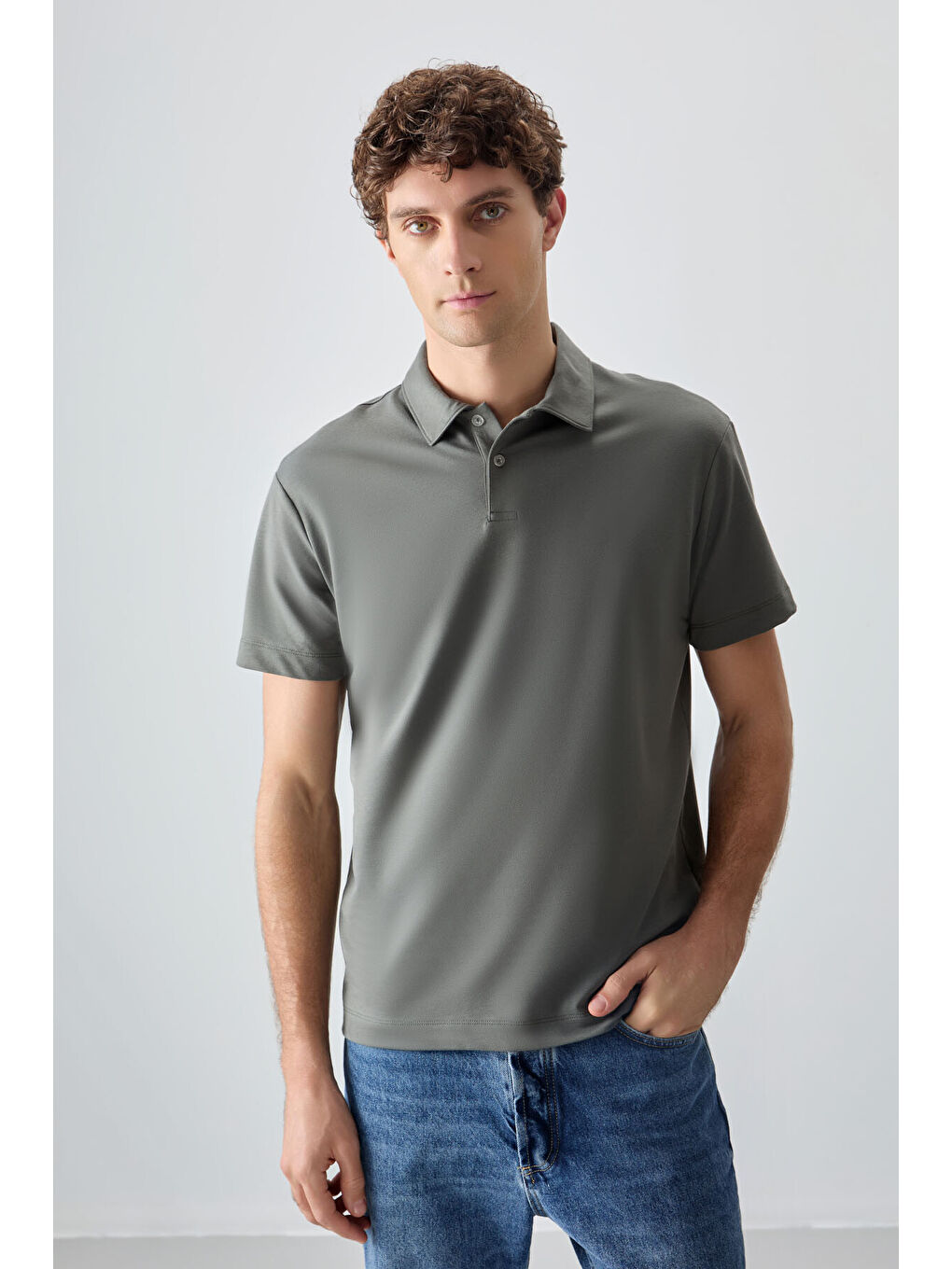 Haki Pamuklu Kalın Yumuşak Dokulu Polo Yaka Oversize Fit Basic Erkek Tişört- 88381-1