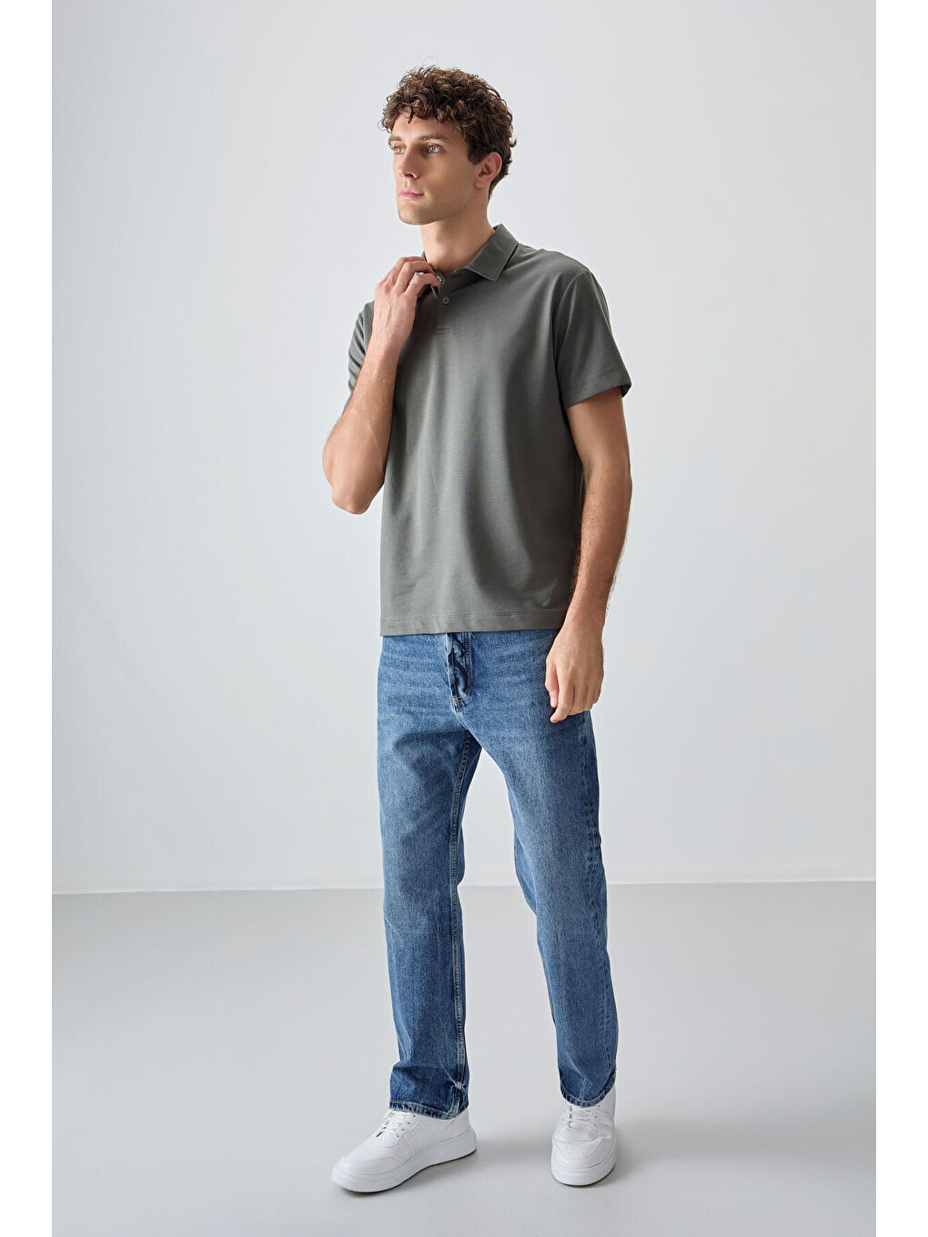 Haki Pamuklu Kalın Yumuşak Dokulu Polo Yaka Oversize Fit Basic Erkek Tişört- 88381-3