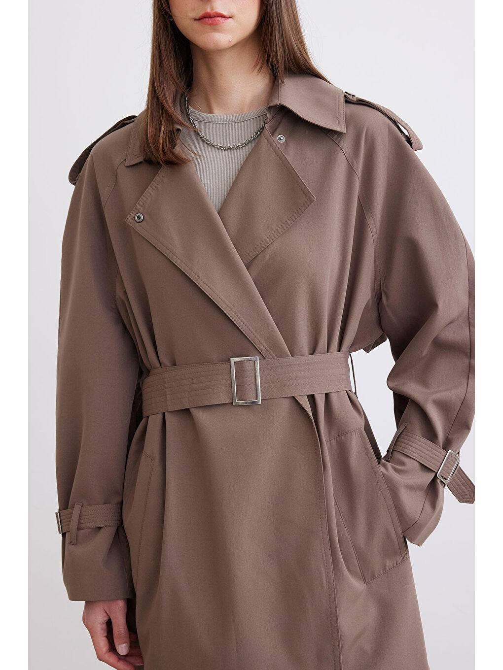 Bej Kemerli Dökümlü Trençkot Vizon-5