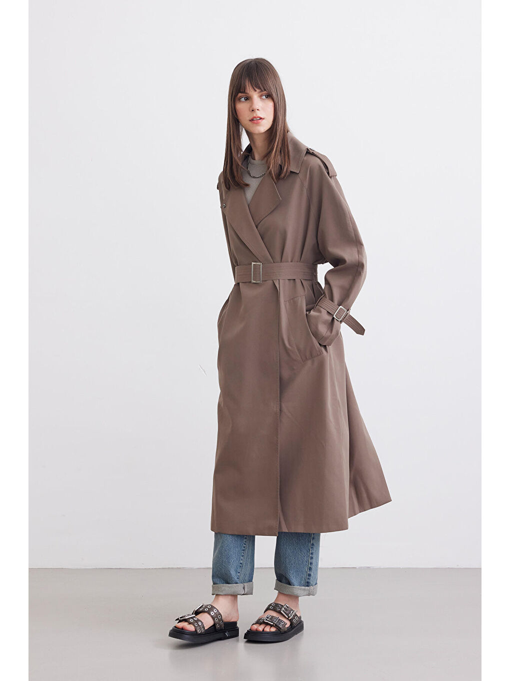 Bej Kemerli Dökümlü Trençkot Vizon-6