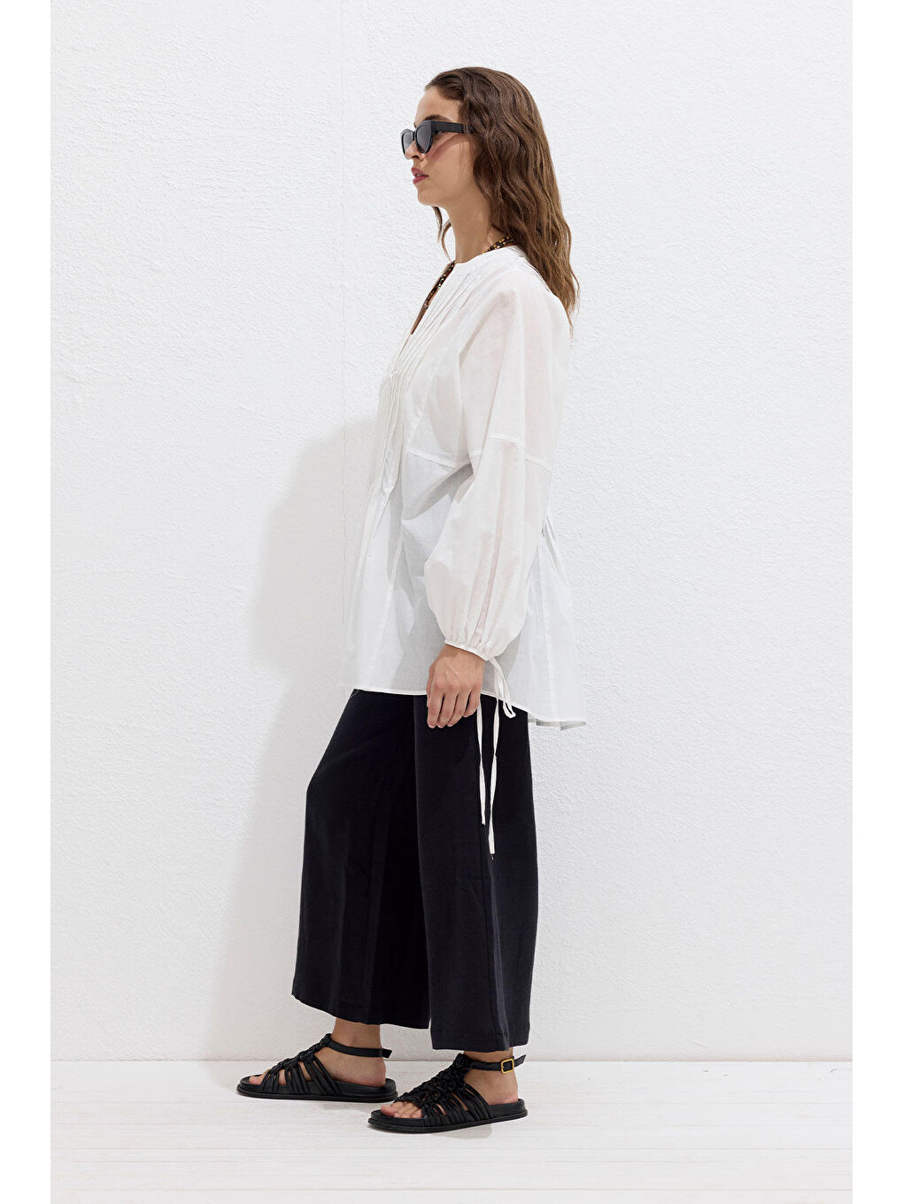 Nervür Detaylı Vual Tunik Ekru-6