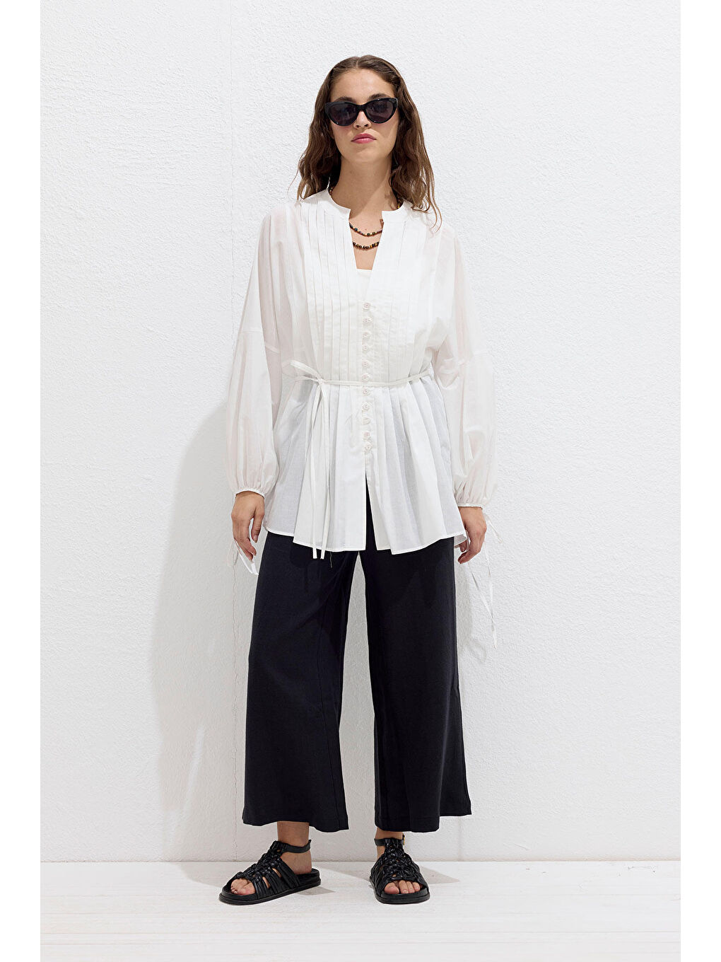 Nervür Detaylı Vual Tunik Ekru-7