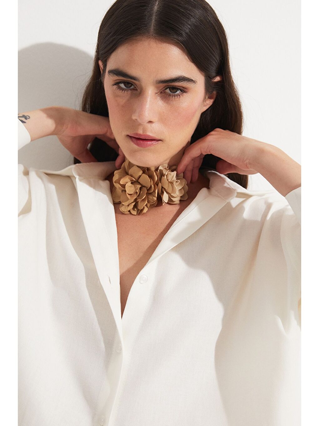 Beyaz Kadın %100 Pamuk Gömlek-2