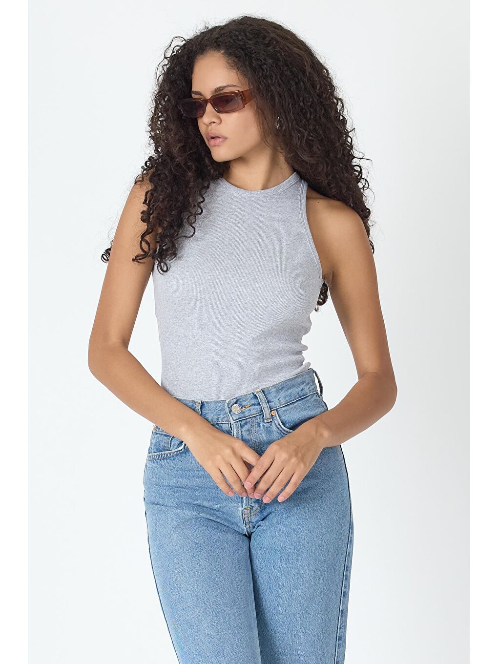 Fitilli Regular Fit Normal Kalıp Gri Bisiklet Yaka Sıfır Kol Pamuklu Kadın Atlet MTLCB112-1