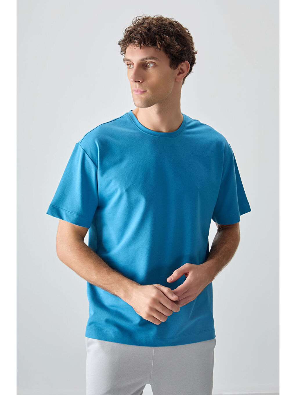 Petrol Mavi Pamuklu Kalın Yumuşak Dokulu Oversize Fit Basic Erkek Tişört- 88377-3