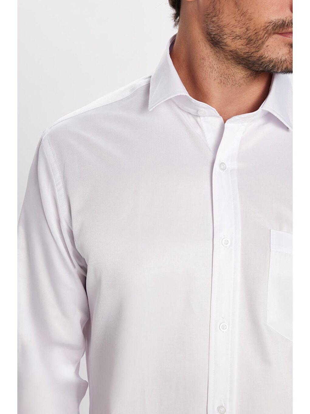 Erkek Regular Fit Klasik Kesim Pamuklu Düz Beyaz Gömlek-3