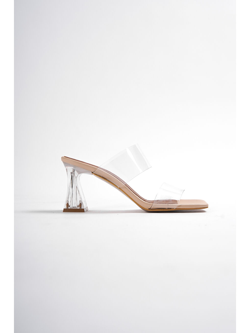 Bej D277 Şeffaf Topuk Şeffaf Bant Kadın Ayakkabısı-1