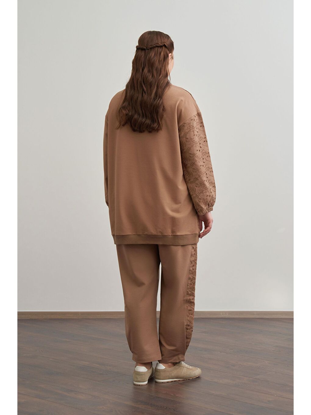 Bej Vizon-Büyük Beden Fisto Garnili Pantolonlu Takım-2