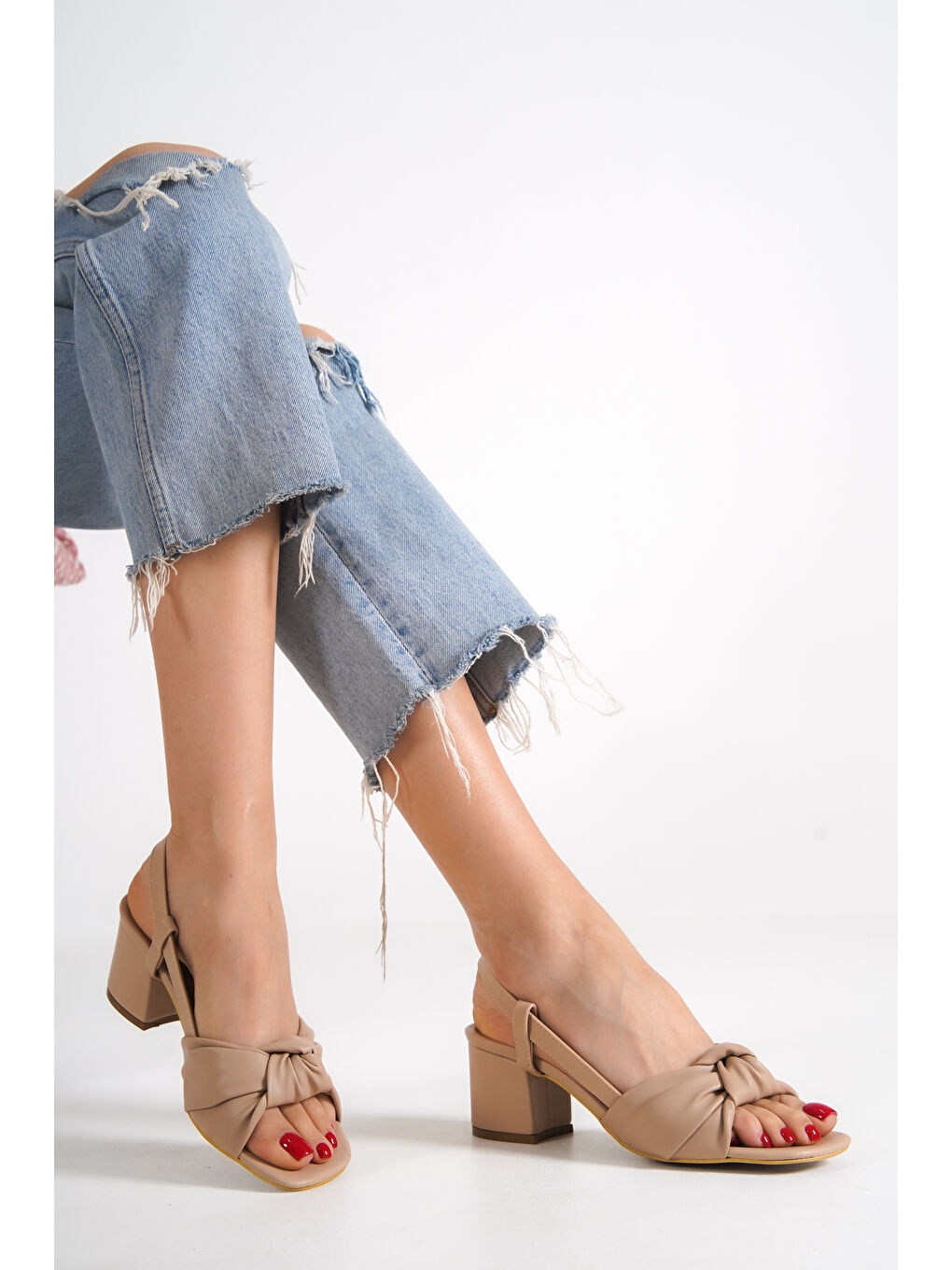 Bej D719 Kadın Topuklu Ayakkabı-1