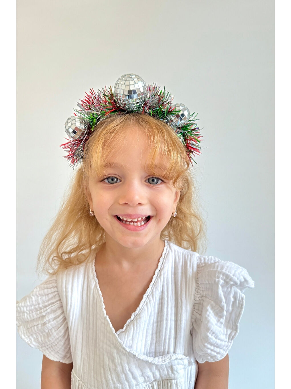 Karışık Çok Renkli  Püsküllü Süs Detaylı Kız Çocuk Yılbaşı Taç-1