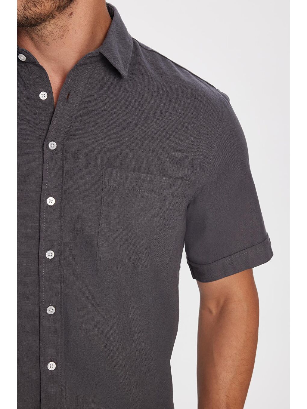 Erkek Regular Fit Klasik Kesim %100 Pamuk Keten Doku Cepli Gri Gömlek-3