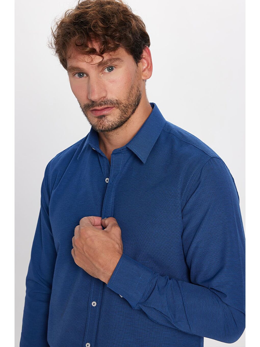 Modern Slim Fit Uzun Kollu Pamuklu Kolay Ütü Armürlü Erkek Sax Mavi Gömlek-1