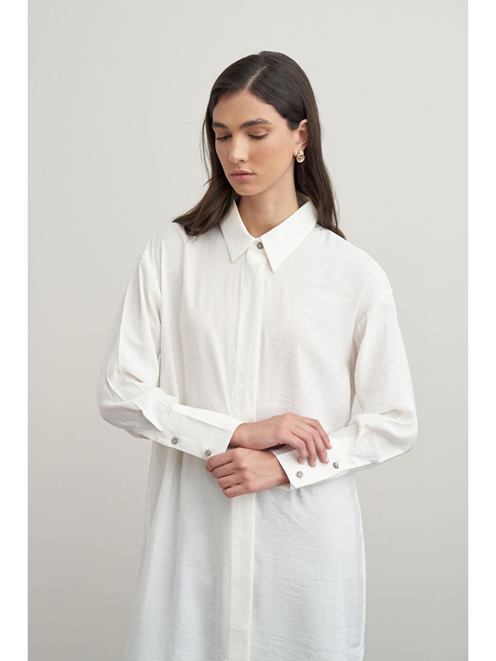 Ekru-Taş Düğmeli Uzun Modal Gömlek-4
