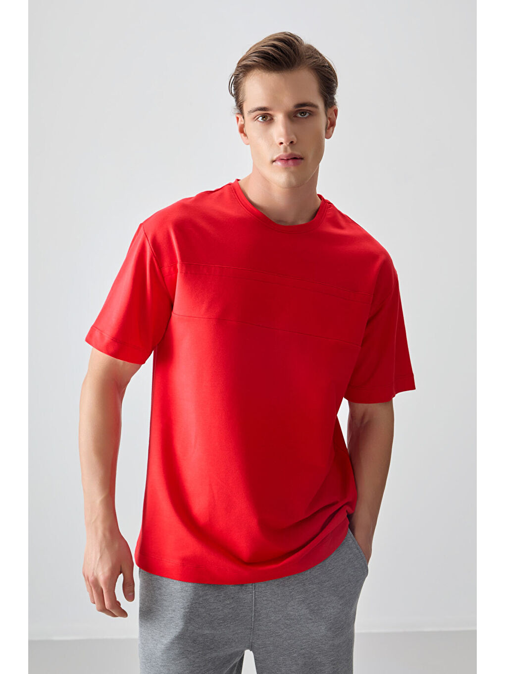 Kırmızı Pamuklu Kalın Yumuşak Dokulu Oversize Fit Basic Erkek Tişört - 88378