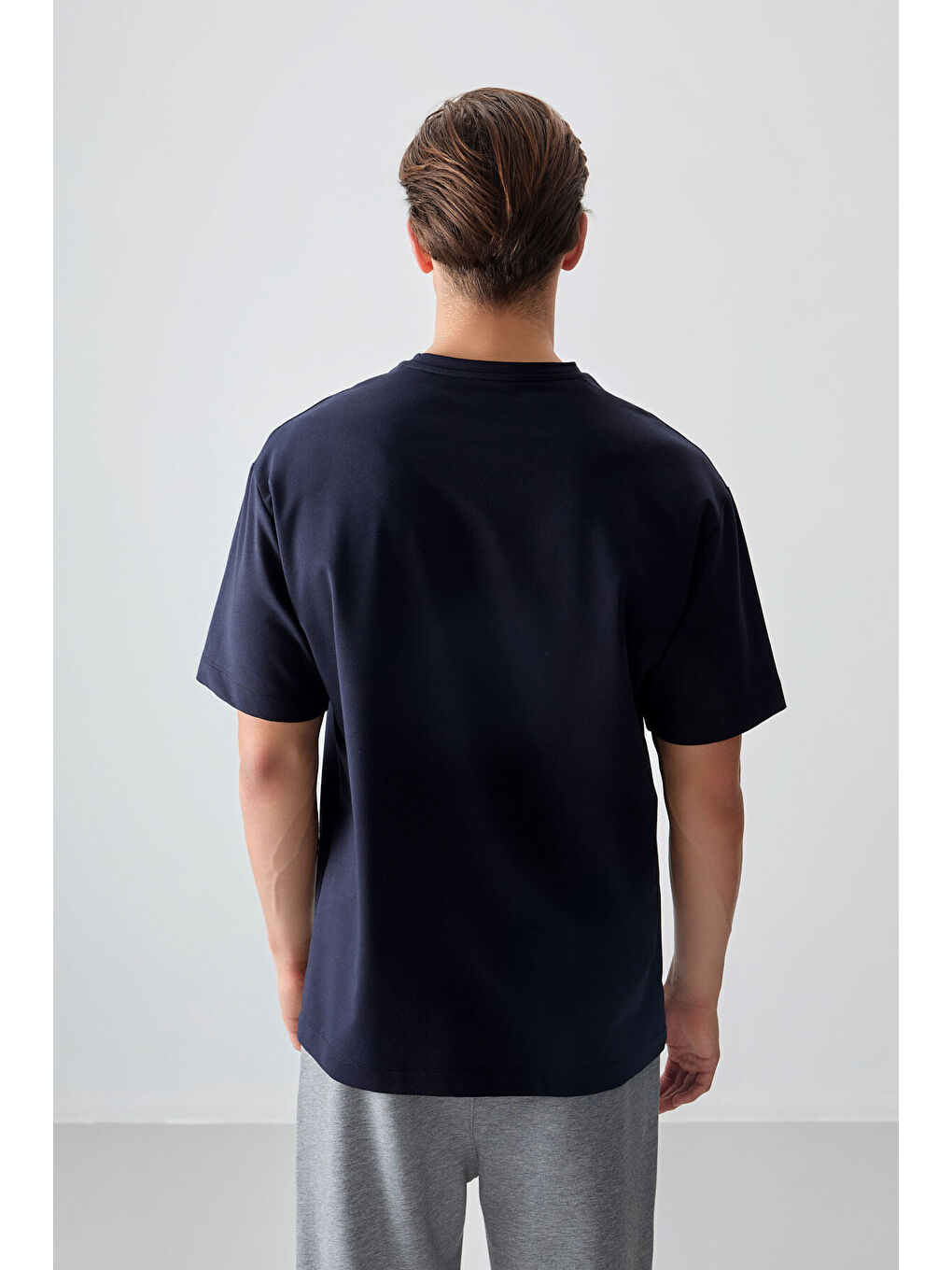 Lacivert Pamuklu Kalın Yumuşak Dokulu Oversize Fit Basic Erkek Tişört- 88377-4