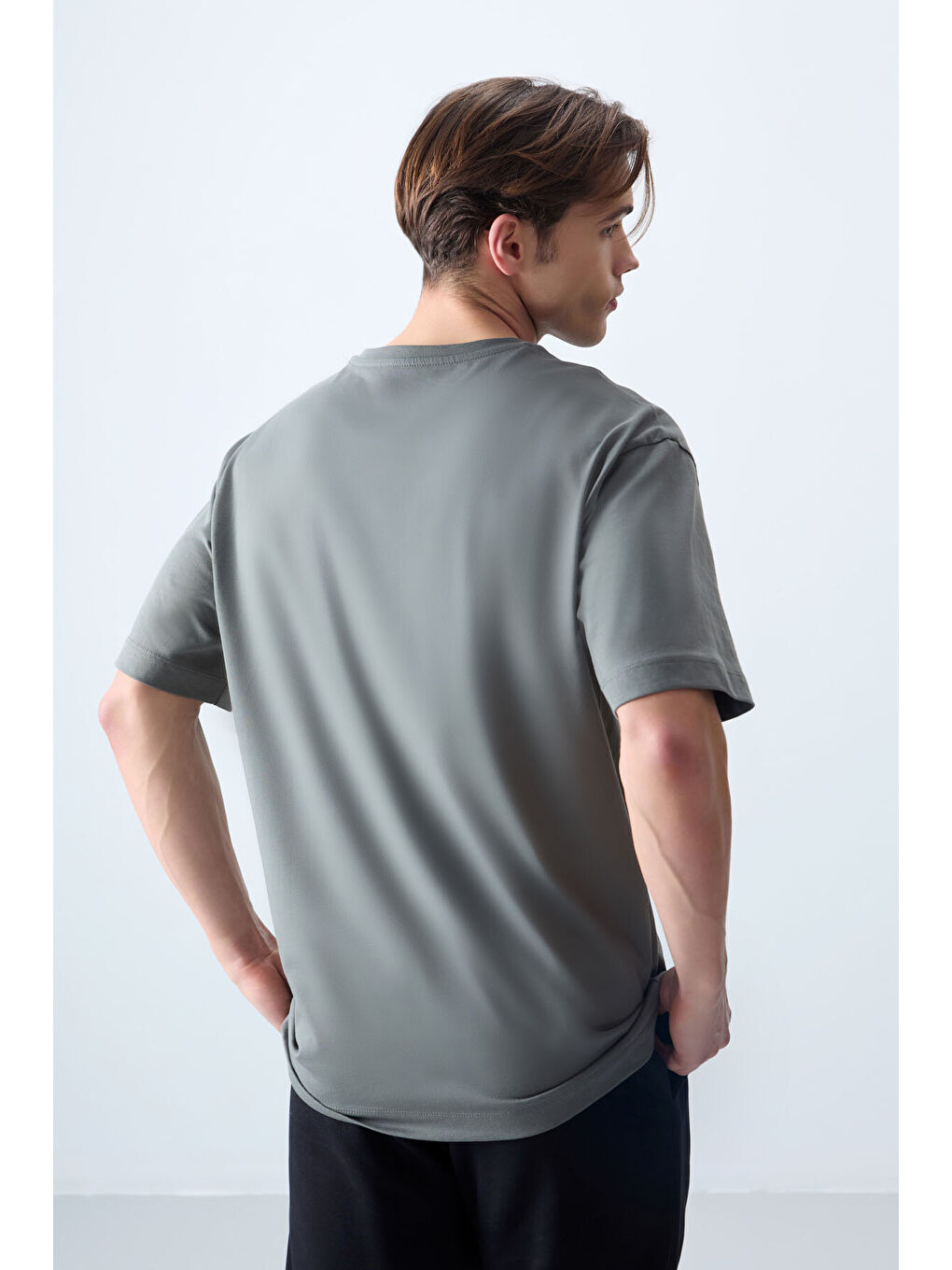 Haki %100 Pamuk Kalın Yumuşak Dokulu Oversize Fit Baskılı Erkek Tişört - 88356-4