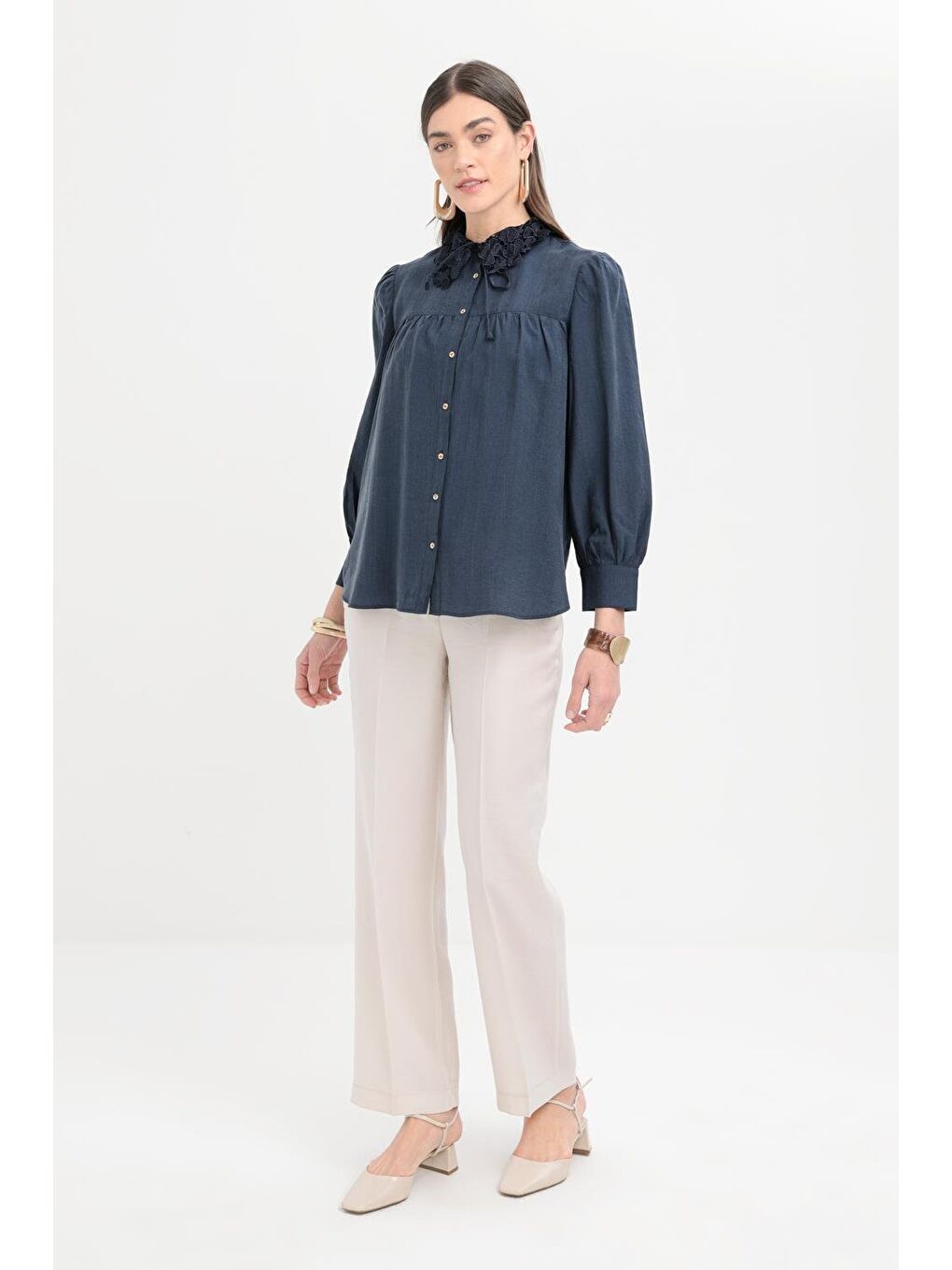 İndigo-Fisto Yaka Detaylı Büzgülü Gömlek-2