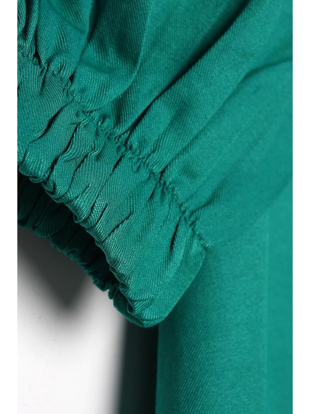 Zümrüt Yeşili Kemerli Gömlek Yaka Elbise-4