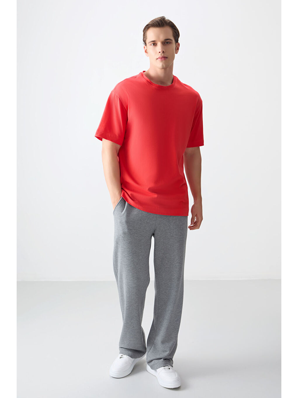 Kırmızı %100 Pamuk Kalın Yumuşak Dokulu Oversize Fit Basic Erkek Tişört - 88353-1