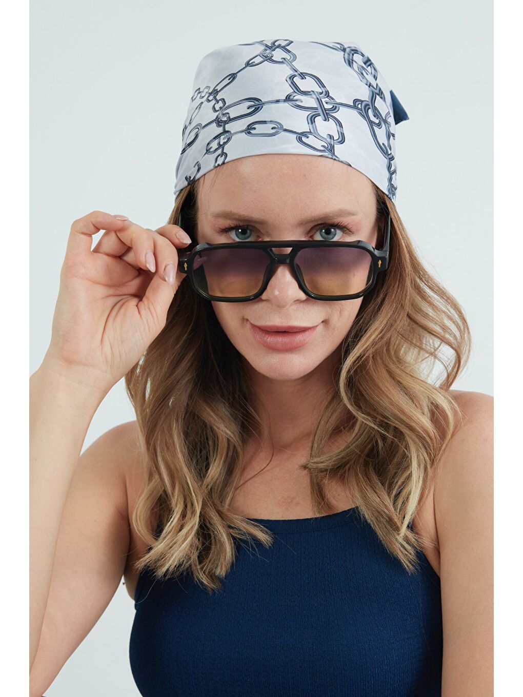 Sarı Metal Aksesuar Detaylı Güneş Gözlüğü-1