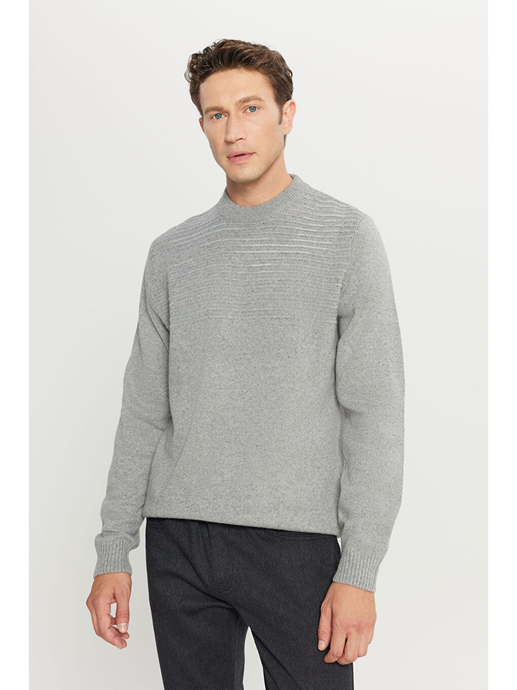 Erkek Gri-Mavi Standart Fit Normal Kesim Yarım Balıkçı Yaka Triko %100 Pamuk Kazak