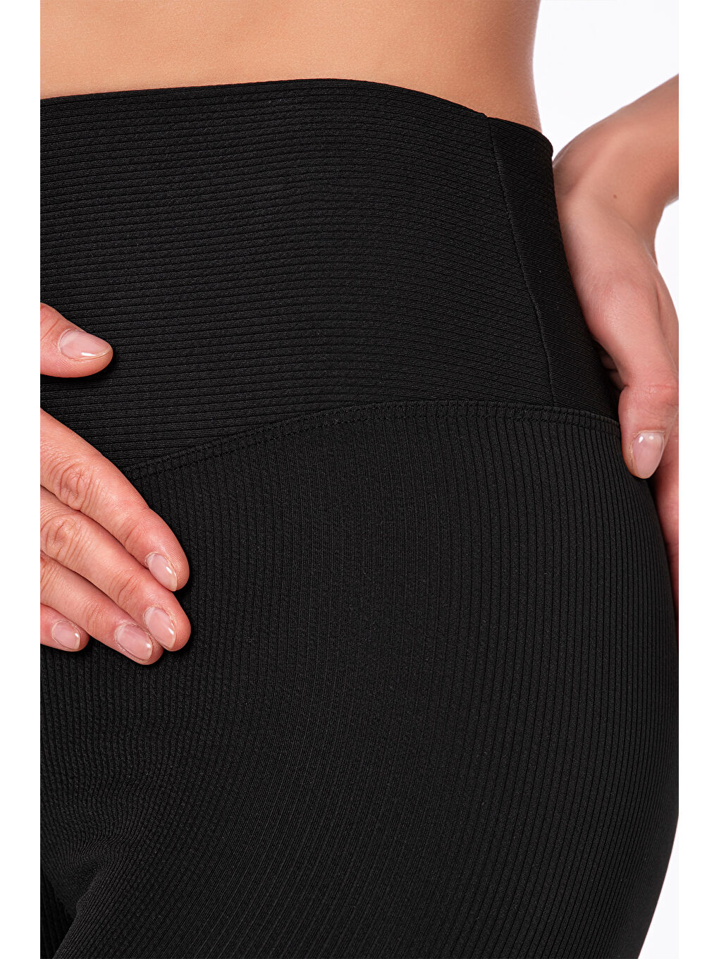 Siyah Yüksel Bel Toparlayıcı Fitilli Tayt-3