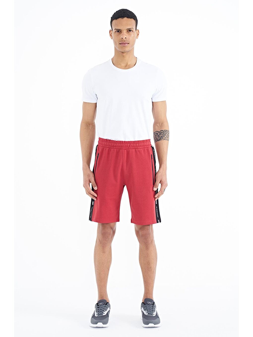 Alfred Kırmızı Standart Kalıp Erkek Şort - 81244