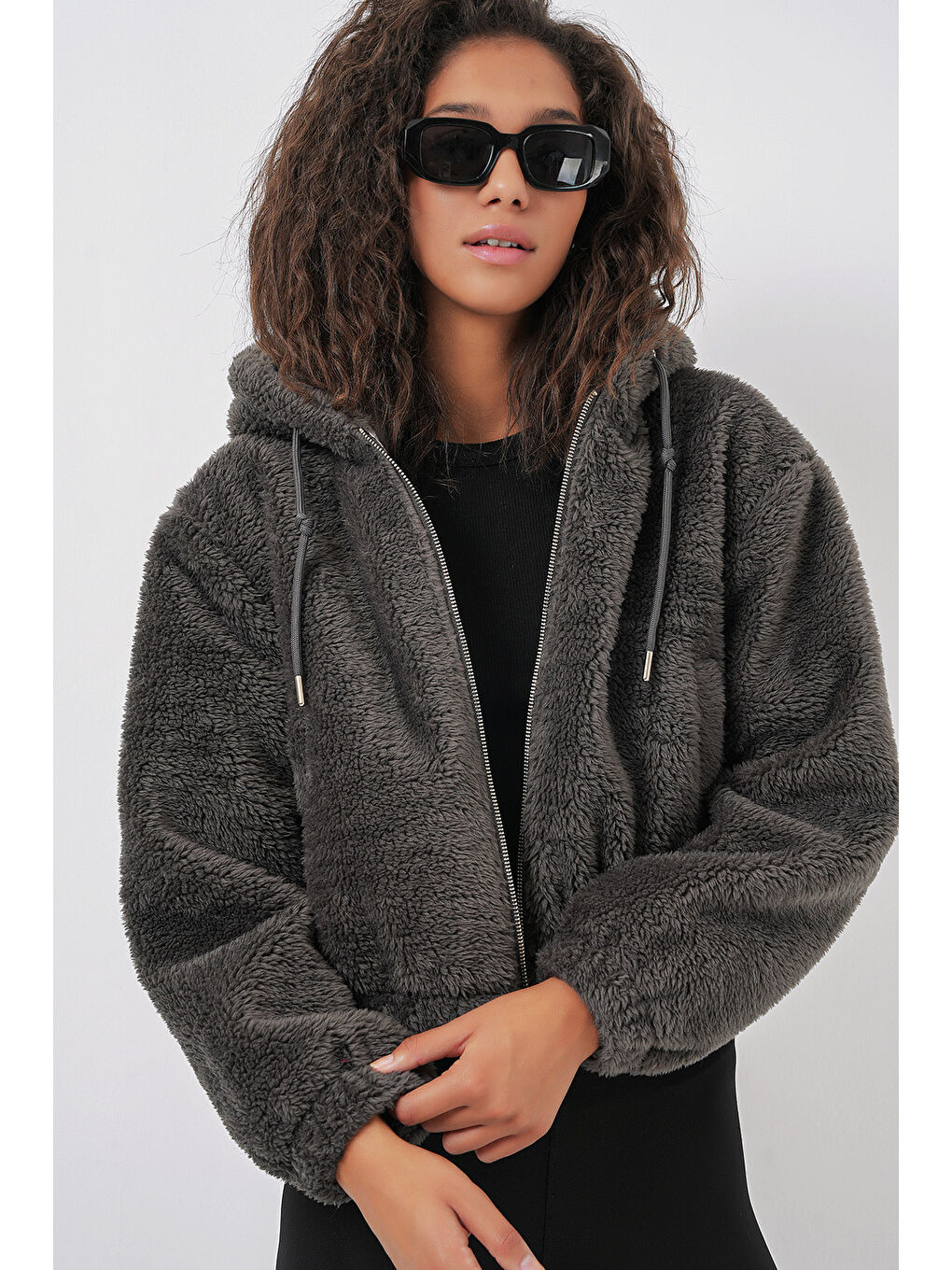 5193 Kapüşonlu Pelüş Crop Ceket   Antrasit-1