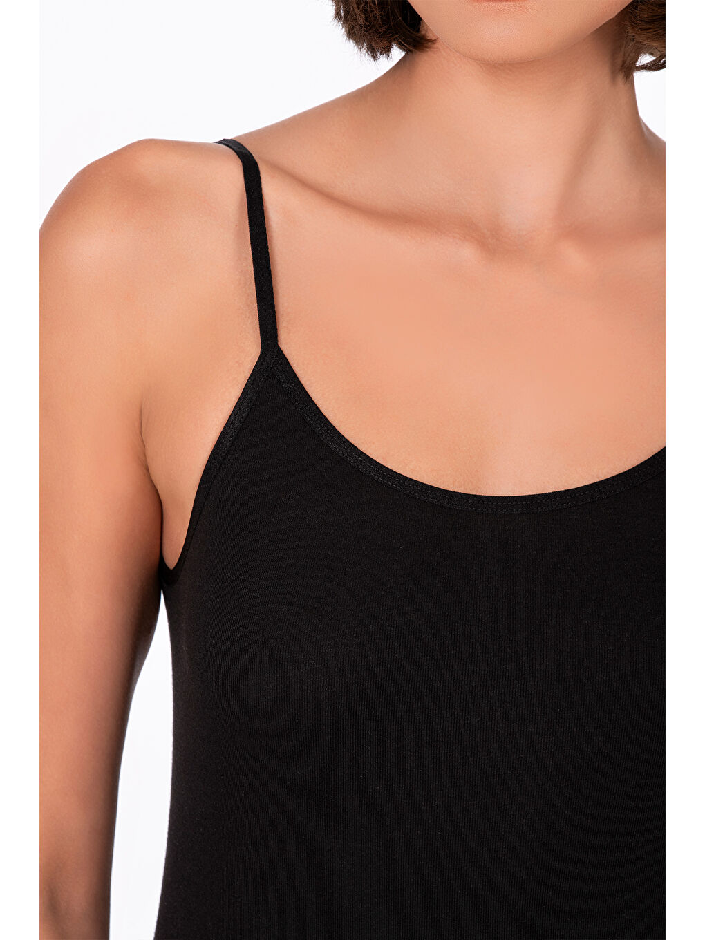 Kadın Pamuklu Ribana İp Askılı Klasik Atlet 3'Lü Paket – Esnek & Rahat | Siyah K0107-1