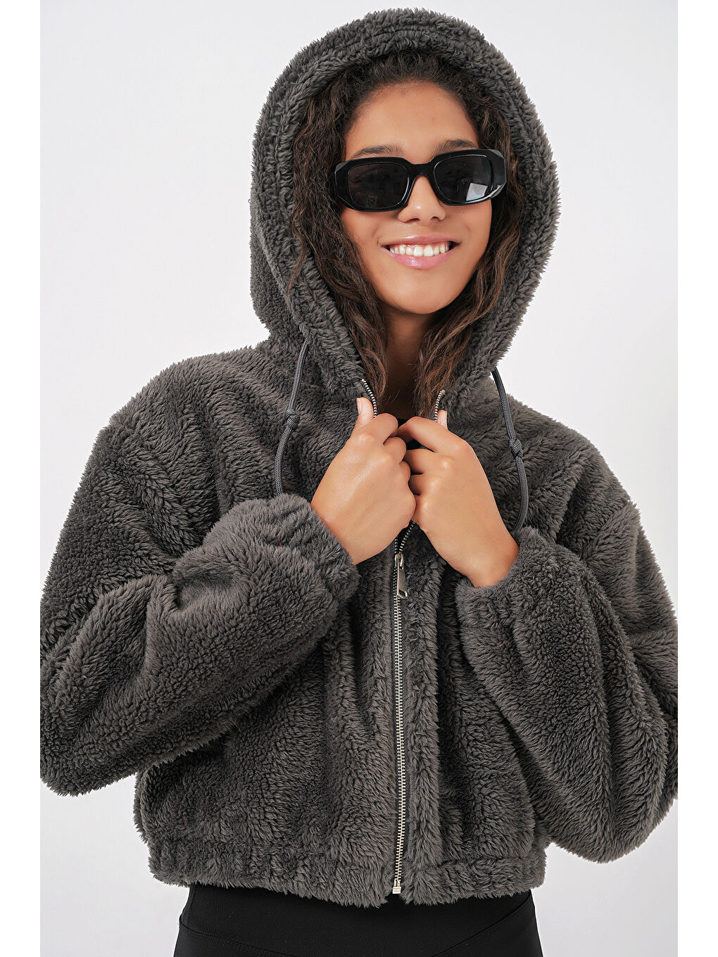 5193 Kapüşonlu Pelüş Crop Ceket   Antrasit-3