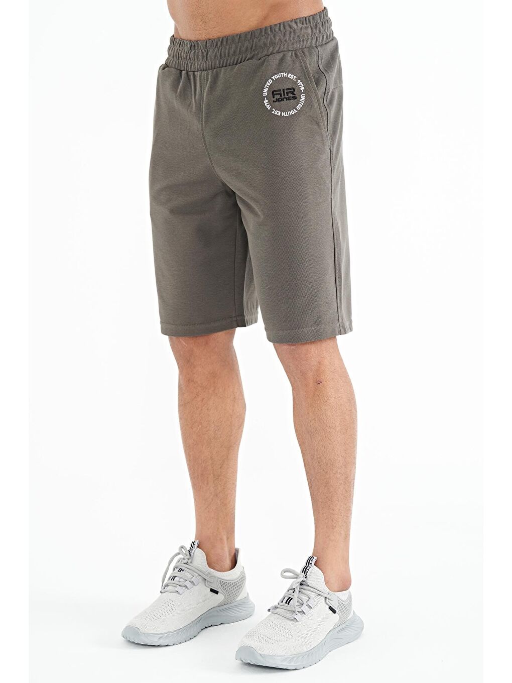 Antony Haki Standart Kalıp Erkek Şort - 81247-2