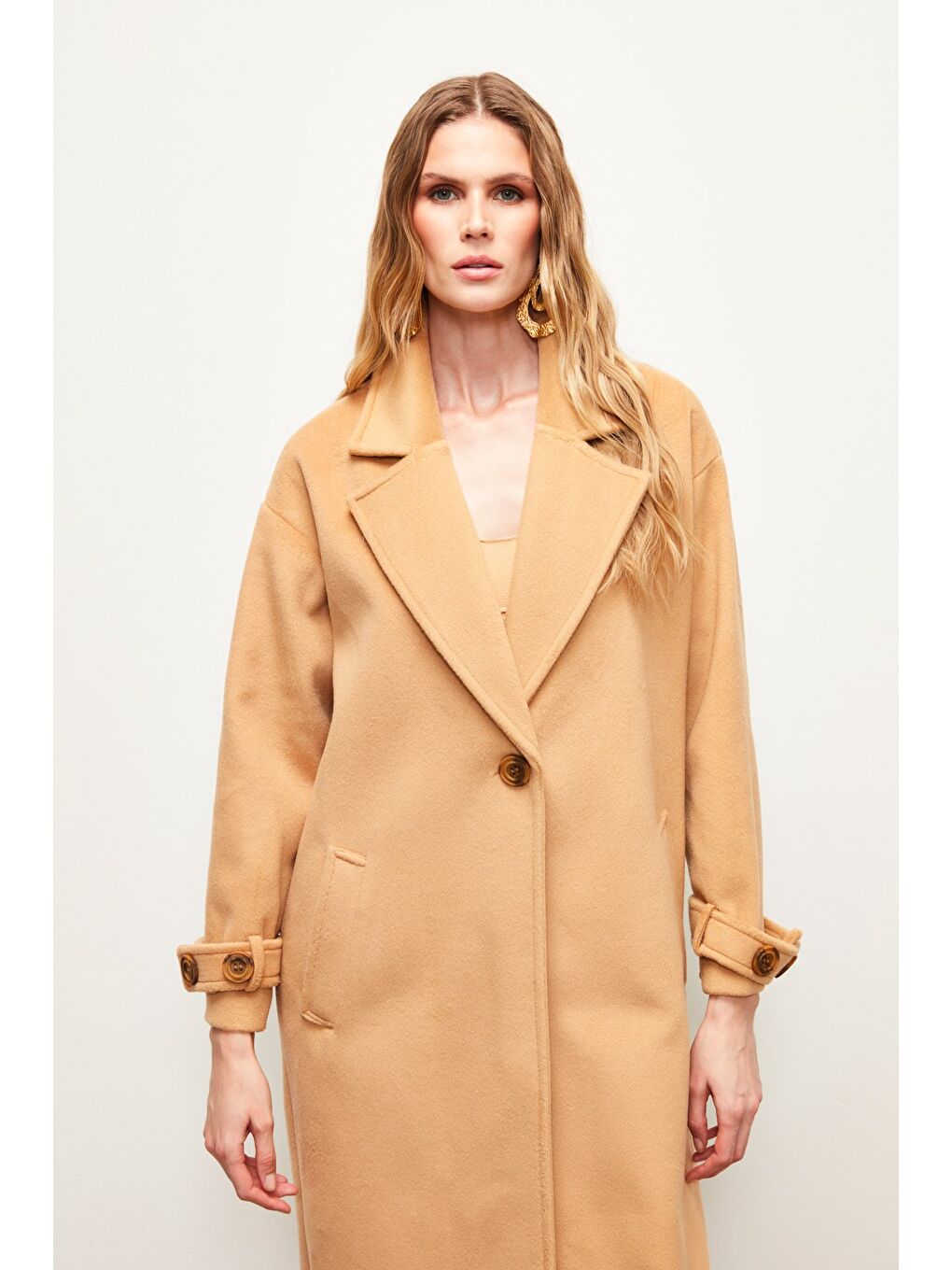 Kahverengi Kol Kemer Detaylı Salaş Kaban - Camel-4