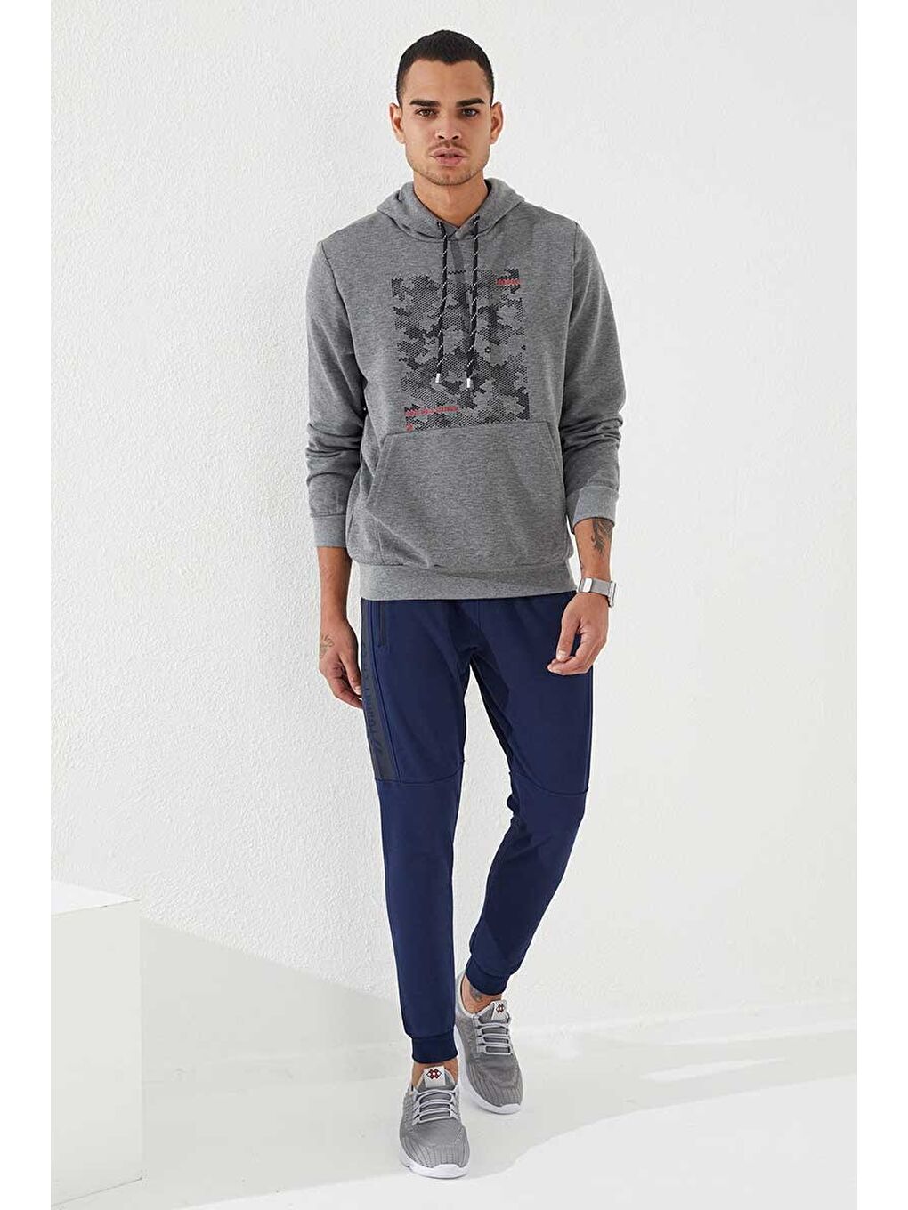 Gri Melanj Kamuflaj Desen Baskılı Standart Kalıp Kapüşonlu  Erkek Hoodie - 87884-1