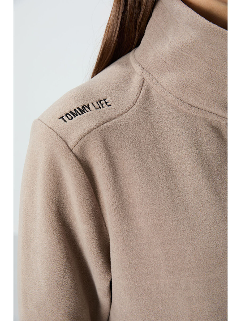 Koyu Bej Dik Yaka Fermuarlı Rahat Form Kadın Polar Sweatshirt - 97173-4