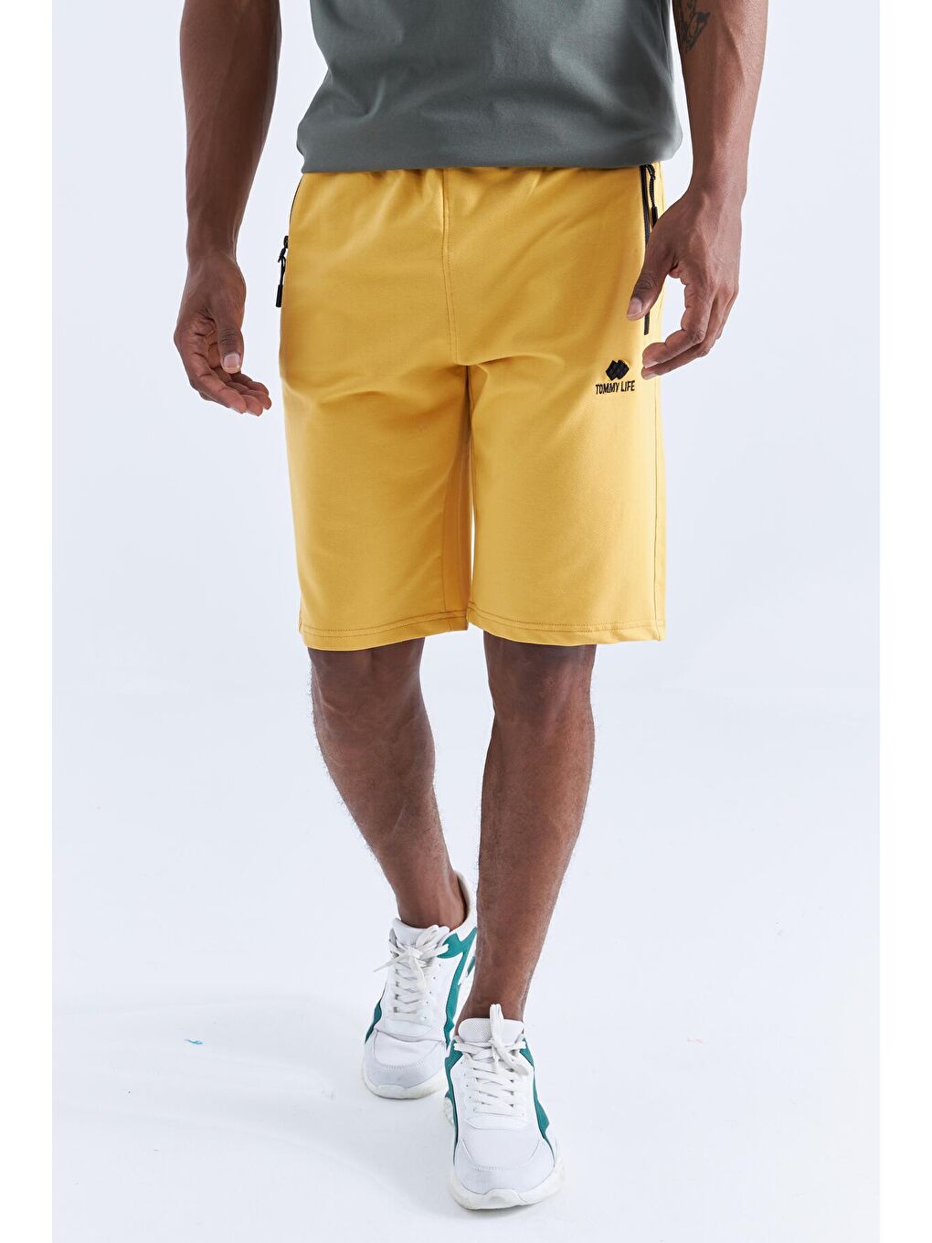Sarı Hardal Gizli Fermuar Arka Cepli Bağcıklı Standart Kalıp Erkek Şort - 81136