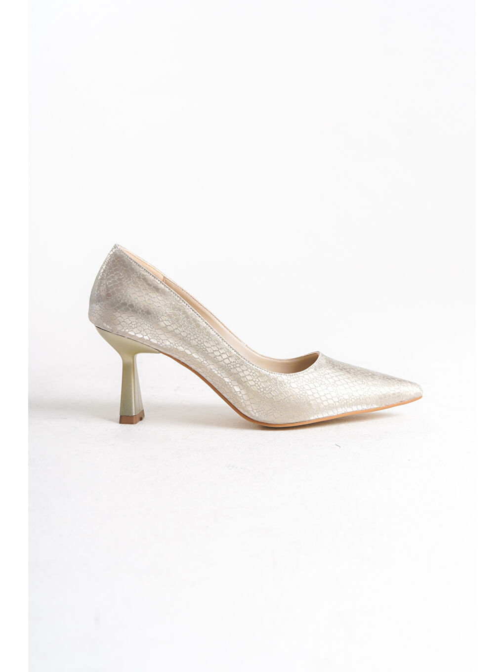 Sarı D0100 Günlük Ortopedik Klasik Topuklu Ayakkabı-7