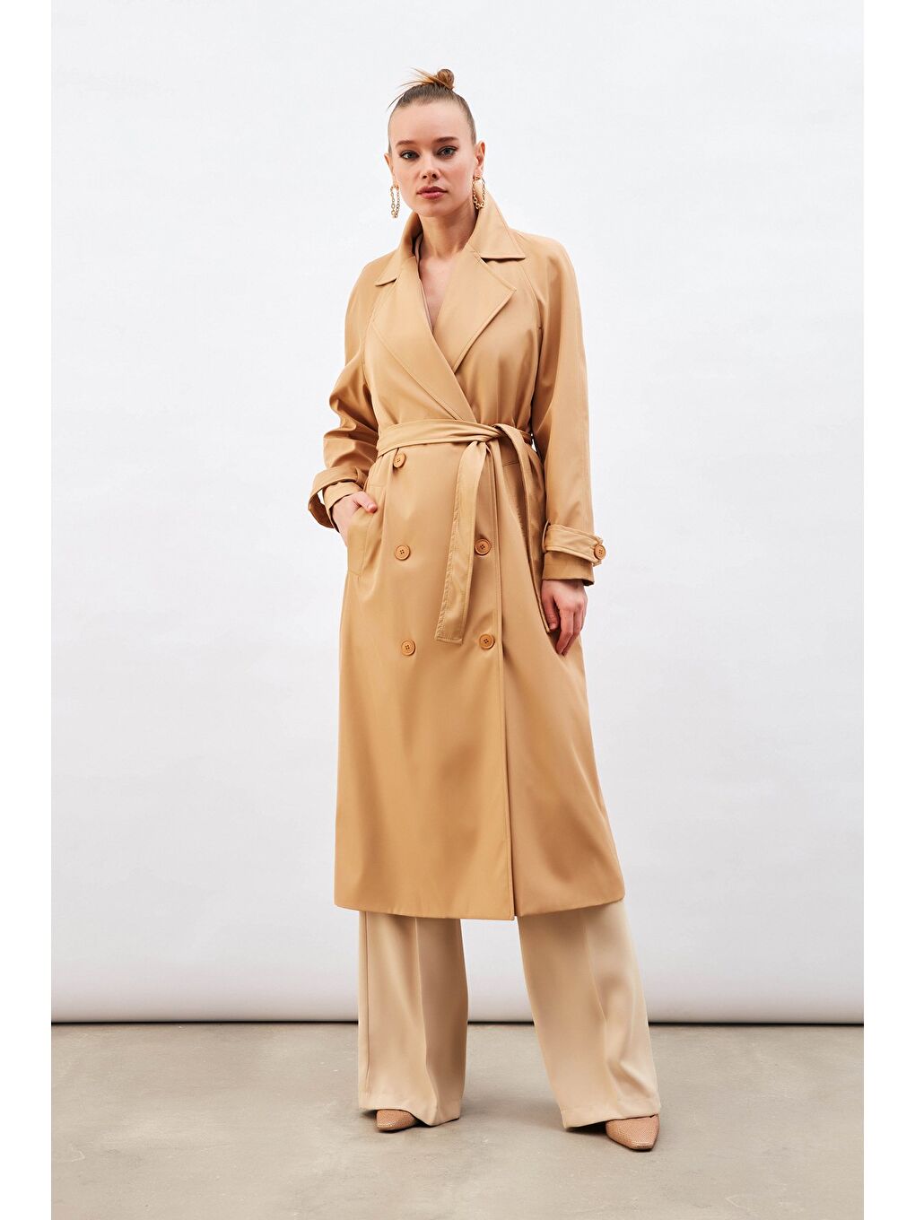 Kuşaklı Uzun Trenç - Bej