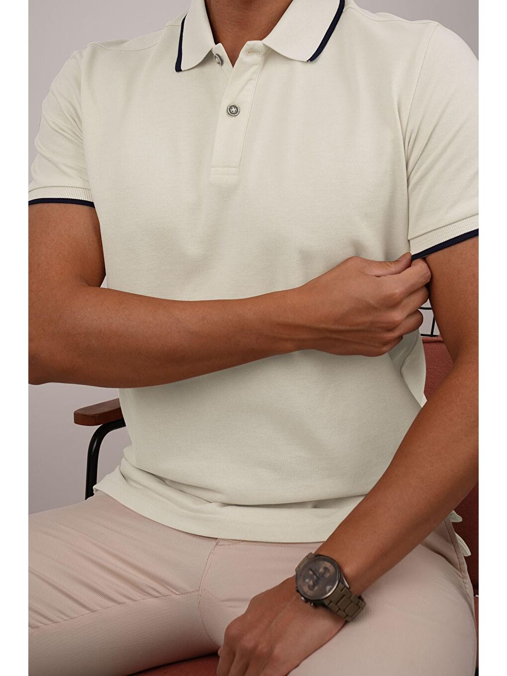 Bej Lacivert Yaka Çizgili Erkek Polo Yaka Tişört-1