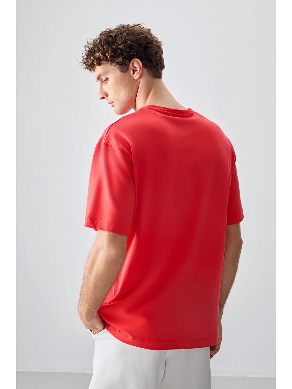 Kırmızı %100 Pamuk Kalın Yumuşak Dokulu Oversize Fit Baskılı Erkek Tişört-4